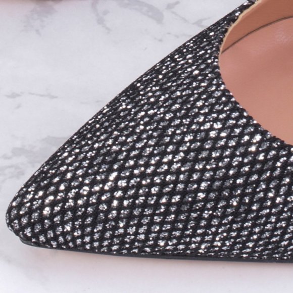 Petit Cadeau Leona - Classic and Sexy Slip on Pumps with 5" High Heels. NEW! - Picture 6 of 6